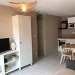 Apartment 34 M2 - 300m De La - 4 Pers - Piscine - Parking Prive *