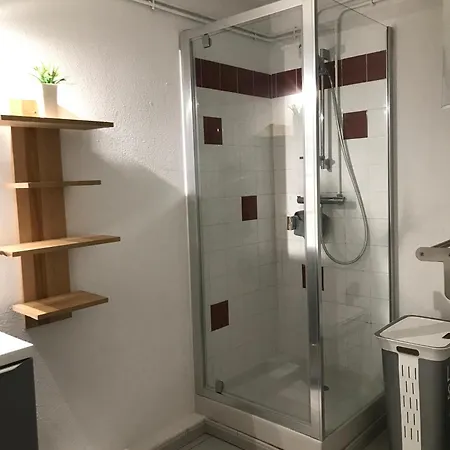 34 M2 - 300m De La - 4 Pers - Piscine - Parking Prive Apartman *