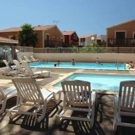 דירה 34 M2 - 300m De La - 4 Pers - Piscine - Parking Prive