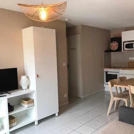 Apartment 34 M2 - 300m De La - 4 Pers - Piscine - Parking Prive *
