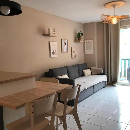 Apartment 34 M2 - 300m De La - 4 Pers - Piscine - Parking Prive *