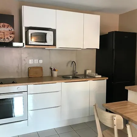 Apartment 34 M2 - 300m De La - 4 Pers - Piscine - Parking Prive