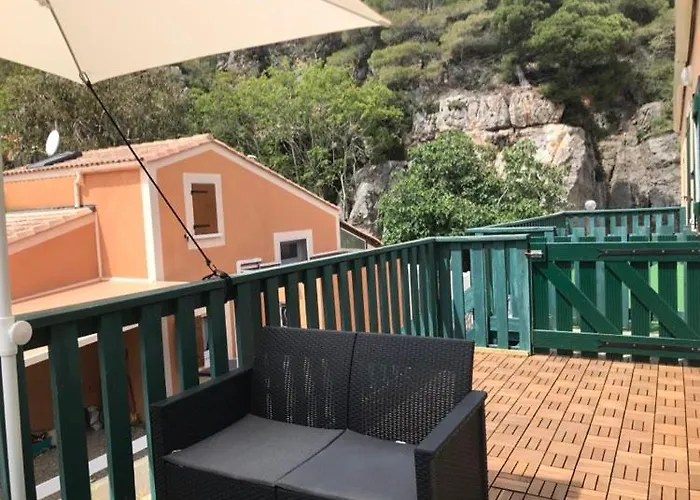 34 M2 - 300m De La - 4 Pers - Piscine - Parking Prive Apartment